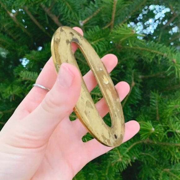 Vintage Brass Number Zero, Outdoor Home Number Plate - Picture 6 of 6